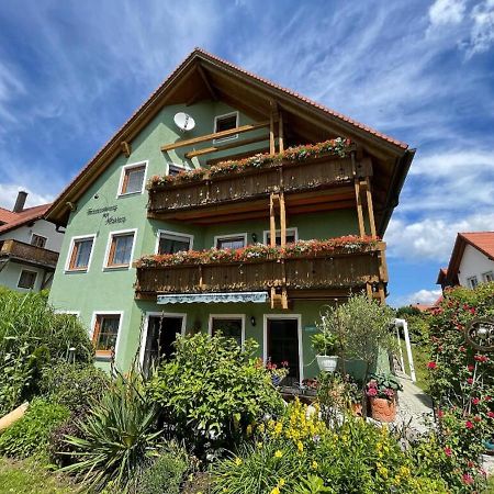 Ferienwohnungen Am Kirchberg Neualbenreuth Exterior foto